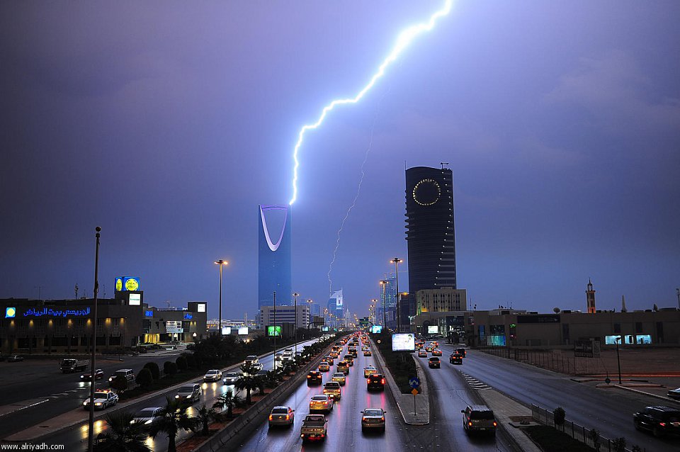 حاله الطقس في الرياض