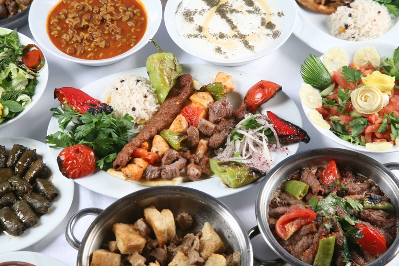 20 أكلة تقليدية يجب أن تجربها خلال سفرك إلى تركيا | طقس العرب | طقس العرب